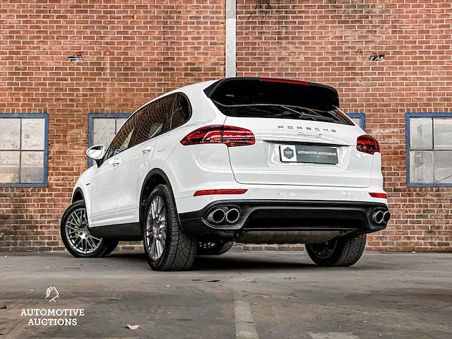 Porsche cayenne s e-hybrid 3.0 v6 platinum edition 416pk 2016, h-372-hk - afbeelding 25 van  48