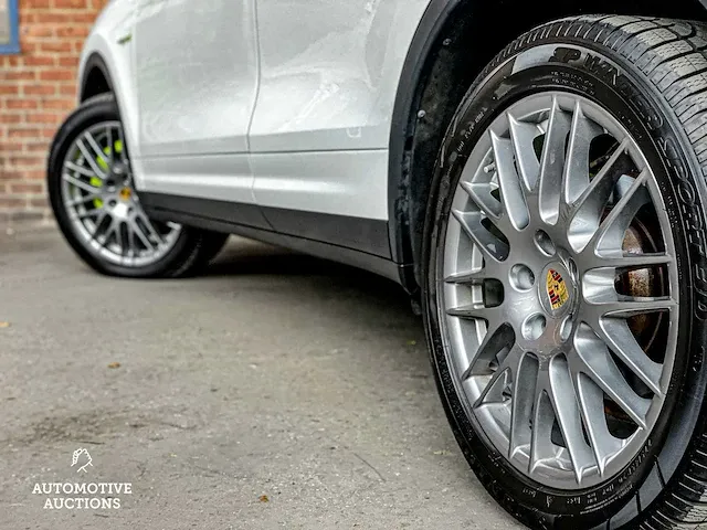 Porsche cayenne s e-hybrid 3.0 v6 platinum edition 416pk 2016, h-372-hk - afbeelding 26 van  48