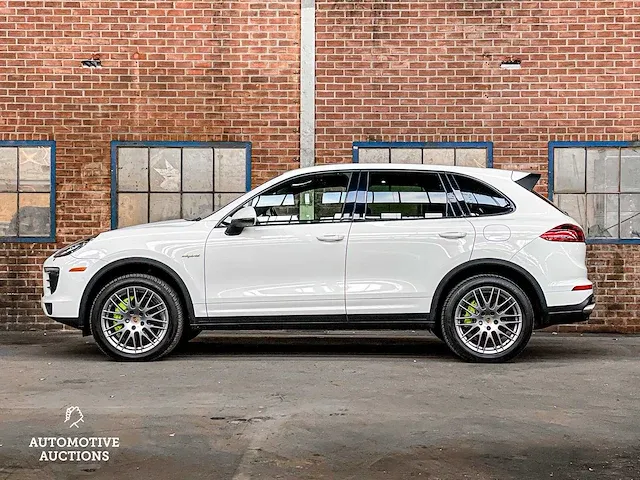 Porsche cayenne s e-hybrid 3.0 v6 platinum edition 416pk 2016, h-372-hk - afbeelding 27 van  48