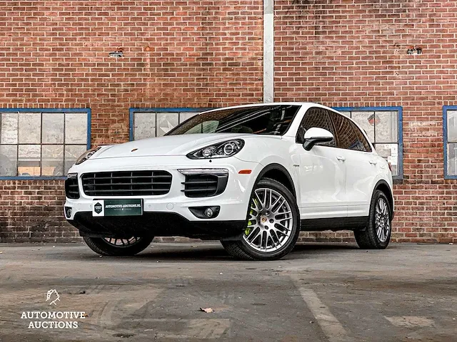 Porsche cayenne s e-hybrid 3.0 v6 platinum edition 416pk 2016, h-372-hk - afbeelding 3 van  48