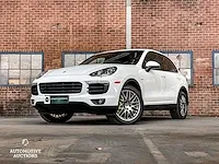 Porsche cayenne s e-hybrid 3.0 v6 platinum edition 416pk 2016, h-372-hk - afbeelding 3 van  48