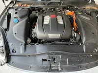 Porsche cayenne s e-hybrid 3.0 v6 platinum edition 416pk 2016, h-372-hk - afbeelding 47 van  48