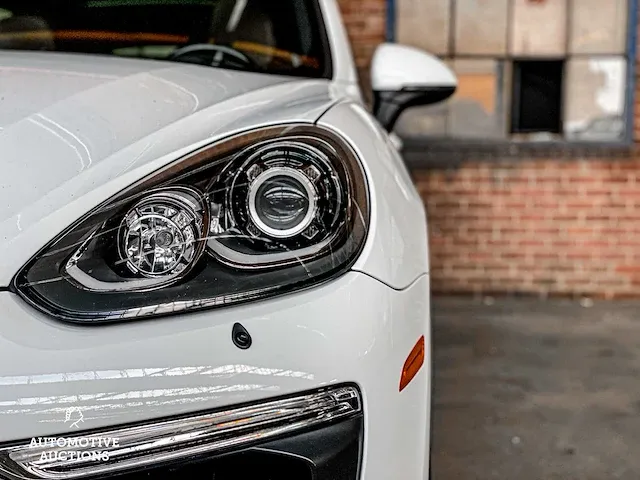 Porsche cayenne s e-hybrid 3.0 v6 platinum edition 416pk 2016, h-372-hk - afbeelding 7 van  48