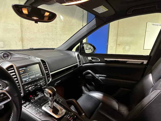 Porsche cayenne s e-hybrid 3.0 v6 (sport chrono) plug-in hybrid 416pk 2015, hd-942-b - afbeelding 13 van  46
