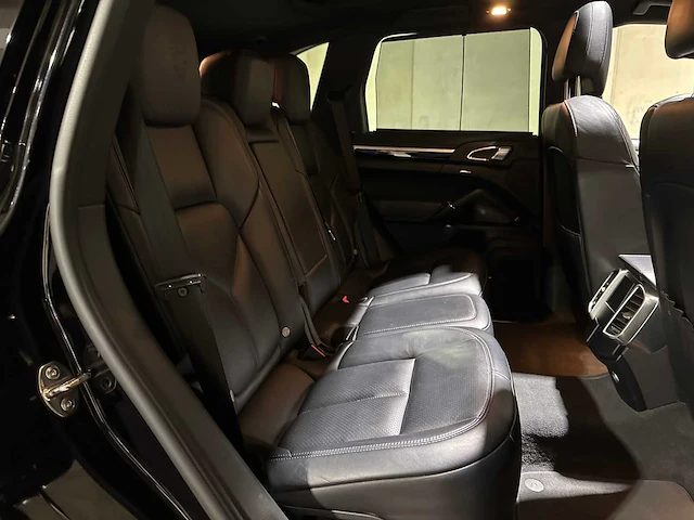 Porsche cayenne s e-hybrid 3.0 v6 (sport chrono) plug-in hybrid 416pk 2015, hd-942-b - afbeelding 33 van  46