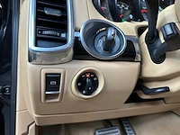 Porsche cayenne s hybrid 3.0 v6 385pk 2013 - afbeelding 15 van  47