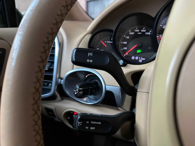 Porsche cayenne s hybrid 3.0 v6 385pk 2013 - afbeelding 18 van  47