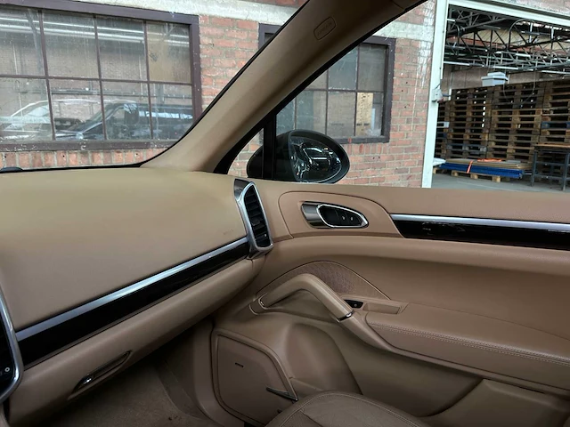 Porsche cayenne s hybrid 3.0 v6 385pk 2013 - afbeelding 24 van  47