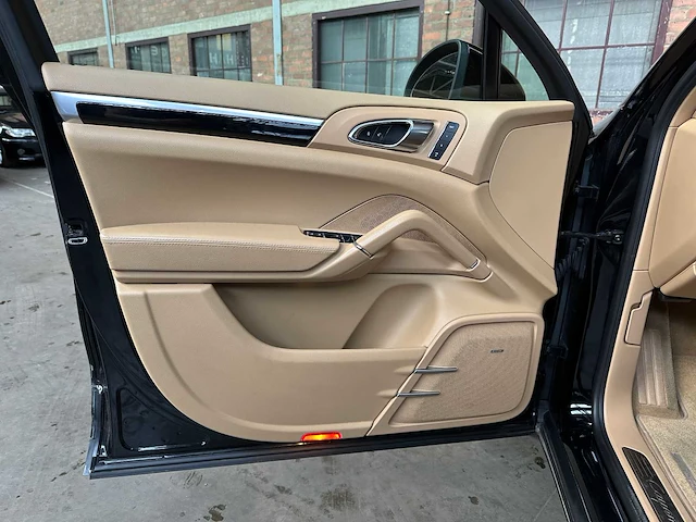 Porsche cayenne s hybrid 3.0 v6 385pk 2013 - afbeelding 26 van  47