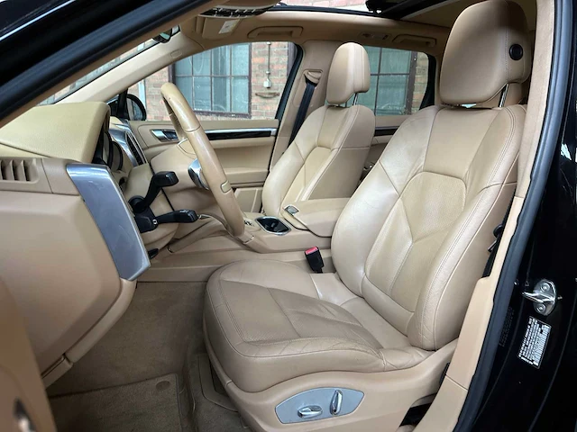 Porsche cayenne s hybrid 3.0 v6 385pk 2013 - afbeelding 37 van  47