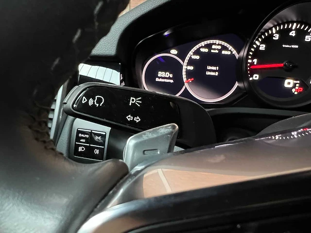Porsche cayenne techart 3.0 v6 340pk 2019 sport-chrono, x-241-gx - afbeelding 31 van  72