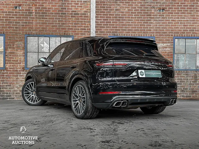 Porsche cayenne turbo 4.0 v8 549pk 2018 sport-chrono -orig. nl-, rr-105-b - afbeelding 13 van  64