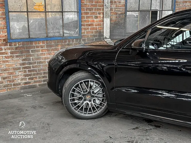 Porsche cayenne turbo 4.0 v8 549pk 2018 sport-chrono -orig. nl-, rr-105-b - afbeelding 15 van  64