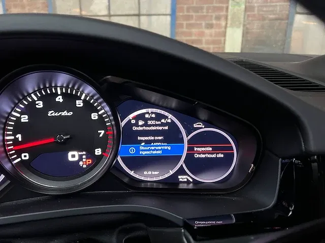 Porsche cayenne turbo 4.0 v8 549pk 2018 sport-chrono -orig. nl-, rr-105-b - afbeelding 37 van  64