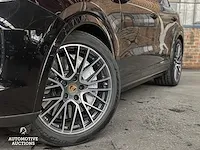 Porsche cayenne turbo 4.0 v8 549pk 2018 sport-chrono -orig. nl-, rr-105-b - afbeelding 45 van  64