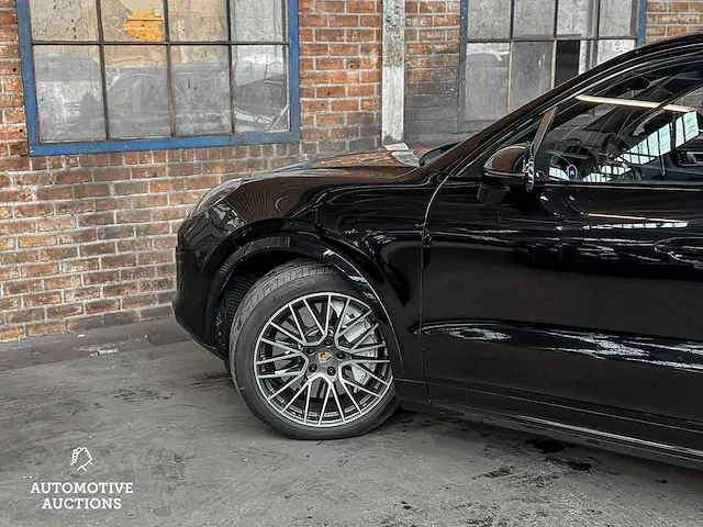 Porsche cayenne turbo 4.0 v8 549pk 2018 sport-chrono -orig. nl-, rr-105-b - afbeelding 15 van  64
