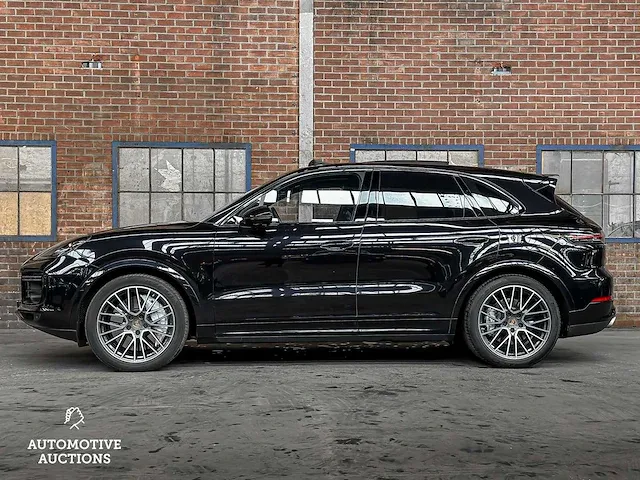 Porsche cayenne turbo 4.0 v8 549pk 2018 sport-chrono -orig. nl-, rr-105-b - afbeelding 16 van  64