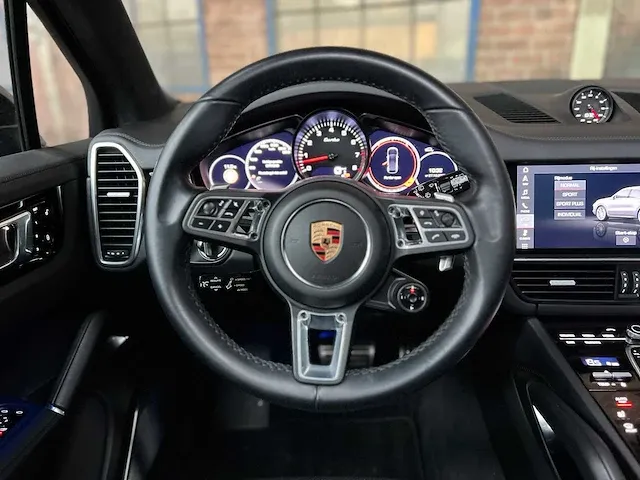 Porsche cayenne turbo 4.0 v8 549pk 2018 sport-chrono -orig. nl-, rr-105-b - afbeelding 22 van  64
