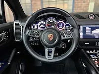 Porsche cayenne turbo 4.0 v8 549pk 2018 sport-chrono -orig. nl-, rr-105-b - afbeelding 22 van  64