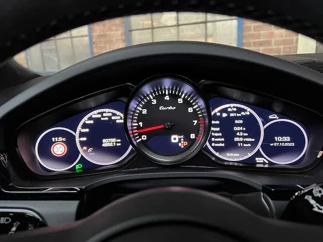 Porsche cayenne turbo 4.0 v8 549pk 2018 sport-chrono -orig. nl-, rr-105-b - afbeelding 31 van  64