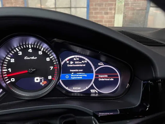 Porsche cayenne turbo 4.0 v8 549pk 2018 sport-chrono -orig. nl-, rr-105-b - afbeelding 37 van  64