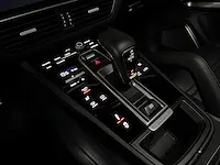 Porsche cayenne turbo 4.0 v8 549pk 2018 sport-chrono -orig. nl-, rr-105-b - afbeelding 38 van  64