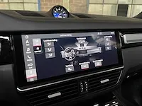 Porsche cayenne turbo 4.0 v8 549pk 2018 sport-chrono -orig. nl-, rr-105-b - afbeelding 41 van  64