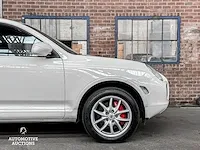 Porsche cayenne turbo 4.5 v8 450pk 2005 -youngtimer- - afbeelding 4 van  52