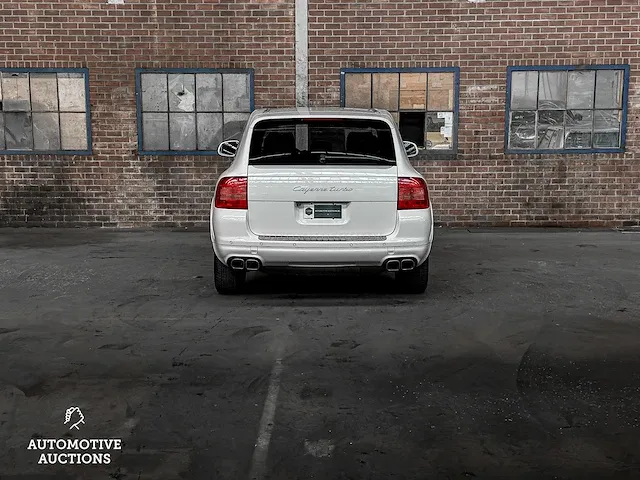 Porsche cayenne turbo 4.5 v8 450pk 2005 -youngtimer- - afbeelding 9 van  52
