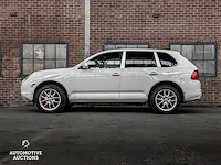 Porsche cayenne turbo 4.5 v8 450pk 2005 -youngtimer- - afbeelding 17 van  52