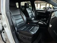 Porsche cayenne turbo 4.5 v8 450pk 2005 -youngtimer- - afbeelding 41 van  52