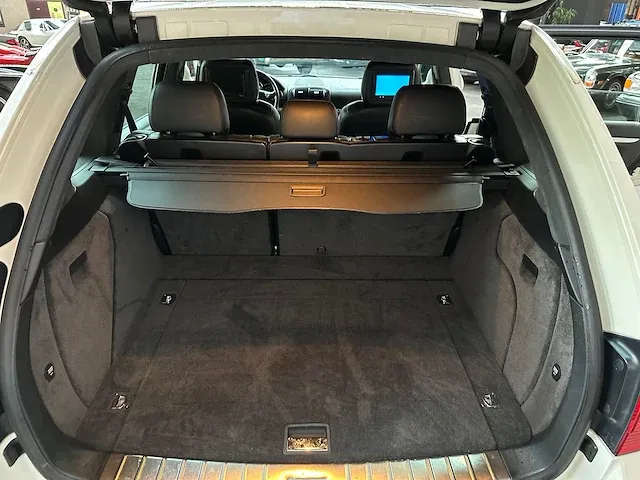 Porsche cayenne turbo 4.5 v8 450pk 2005 -youngtimer- - afbeelding 46 van  52