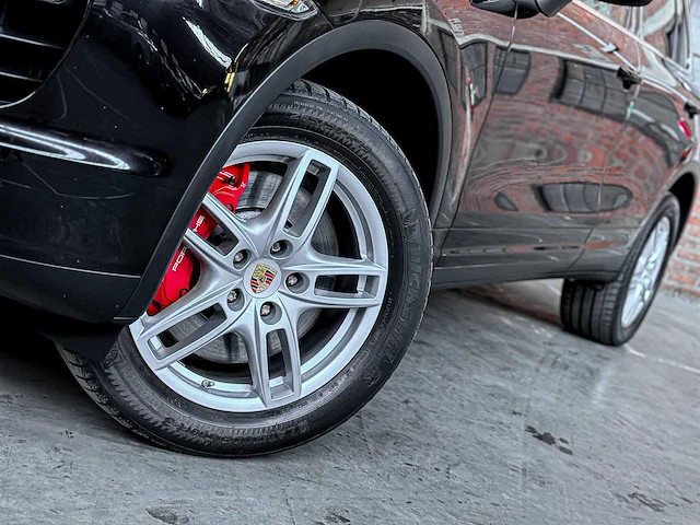 Porsche cayenne turbo 4.8 v8 493pk 2010 - afbeelding 34 van  48