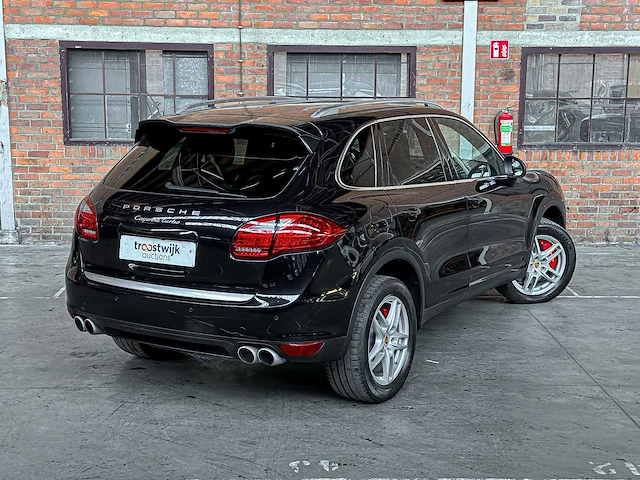 Porsche cayenne turbo 4.8 v8 493pk 2010 - afbeelding 5 van  48