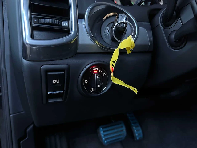 Porsche cayenne turbo 4.8 v8 493pk 2010 - afbeelding 16 van  48