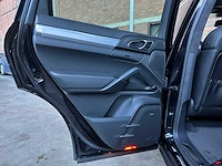 Porsche cayenne turbo 4.8 v8 493pk 2010 - afbeelding 32 van  48