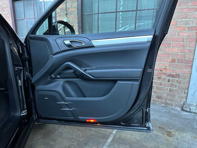 Porsche cayenne turbo 4.8 v8 493pk 2010 - afbeelding 39 van  48