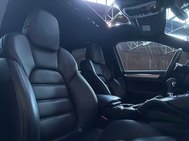 Porsche cayenne turbo 4.8 v8 493pk 2010 - afbeelding 41 van  48