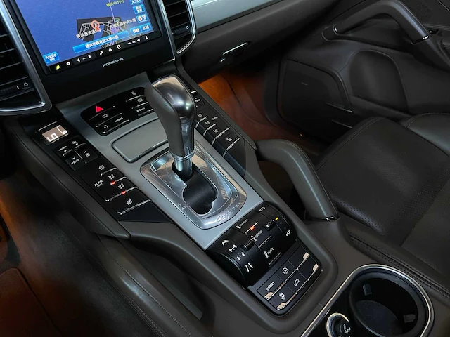 Porsche cayenne turbo 4.8 v8 500hp 2013 oem sport design 500pk 2013 - afbeelding 17 van  45
