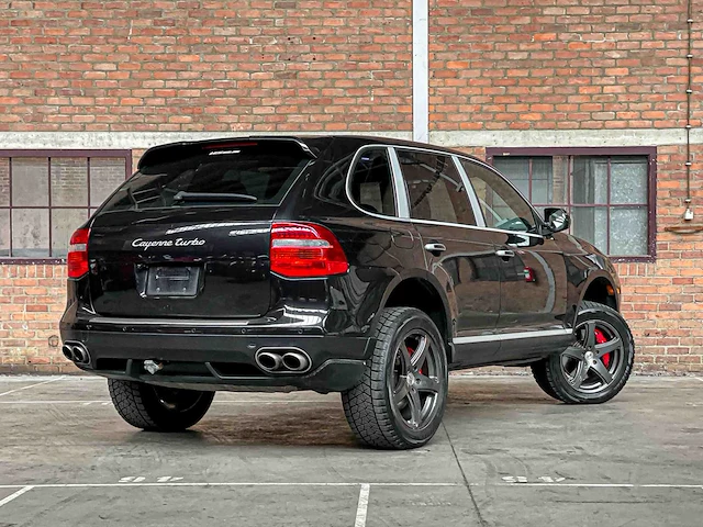 Porsche cayenne turbo 4.8 v8 500pk 2009 youngtimer - afbeelding 3 van  43