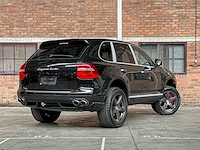 Porsche cayenne turbo 4.8 v8 500pk 2009 youngtimer - afbeelding 3 van  43
