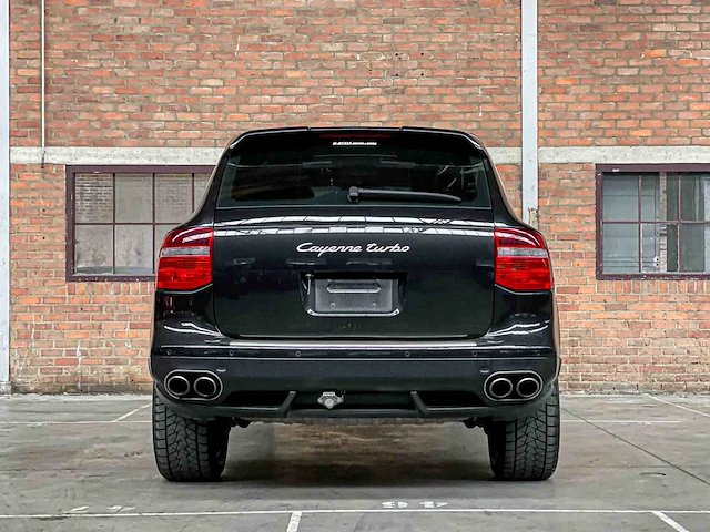 Porsche cayenne turbo 4.8 v8 500pk 2009 youngtimer - afbeelding 5 van  43