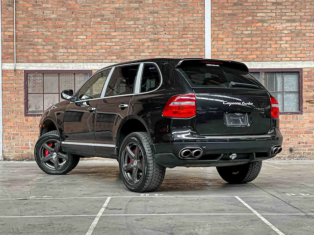 Porsche cayenne turbo 4.8 v8 500pk 2009 youngtimer - afbeelding 7 van  43