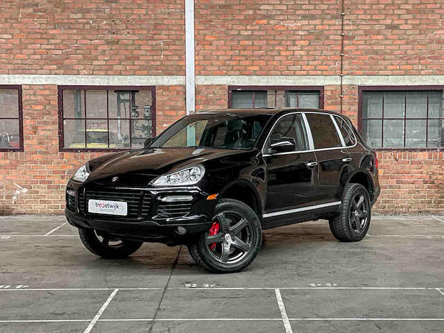Porsche cayenne turbo 4.8 v8 500pk 2009 youngtimer - afbeelding 12 van  43