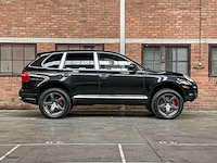 Porsche cayenne turbo 4.8 v8 500pk 2009 youngtimer - afbeelding 43 van  43