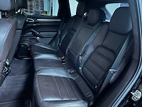 Porsche cayenne turbo 4.8 v8 500pk 2011, tb-959-g - afbeelding 45 van  63