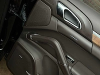 Porsche cayenne turbo 4.8 v8 500pk 2011, tb-959-g - afbeelding 50 van  63