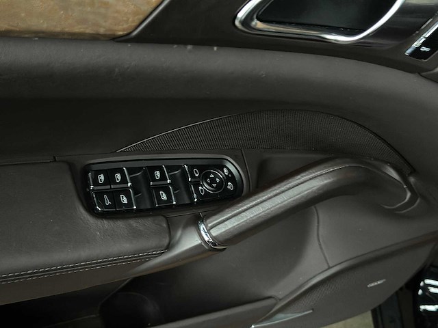 Porsche cayenne turbo 4.8 v8 500pk 2011, tb-959-g - afbeelding 29 van  63