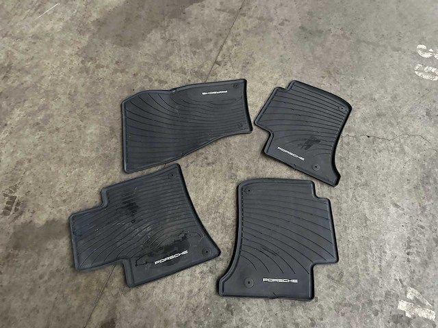 Porsche cayenne turbo 4.8 v8 500pk 2011, tb-959-g - afbeelding 59 van  63