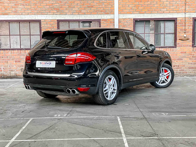 Porsche cayenne turbo 4.8 v8 500pk 2011 - afbeelding 2 van  45
